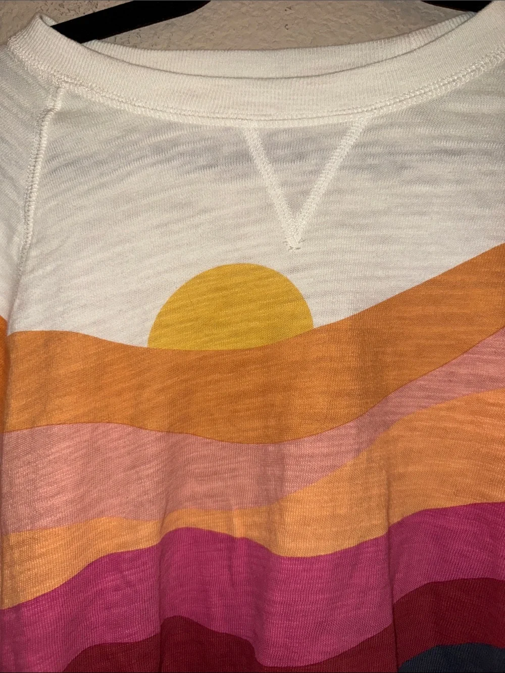 Faherty Soleil Sunwashed Slub Crewneck Size Medium - Picture 5 of 6
